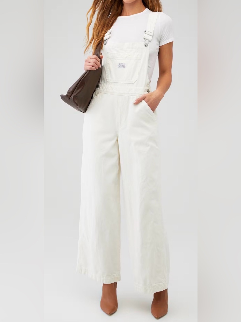 Levi’s Women’s Cream Wide-Leg Overalls medium